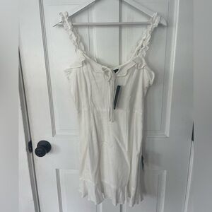 Lulu’s NWT White Ruffled Sleeveless Dress